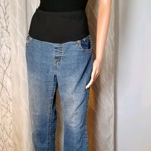 Maternity jeans